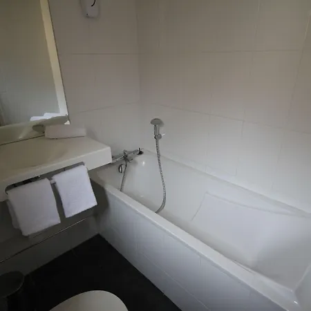 Des Tonneliers Hotel