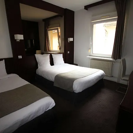 Hotel Des Tonneliers 2*