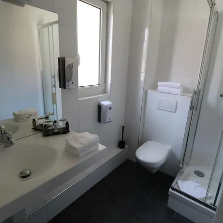 Hotel Des Tonneliers 2*