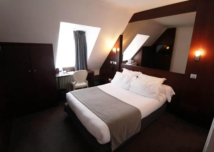 Hotel Hotel Des Tonneliers 2*