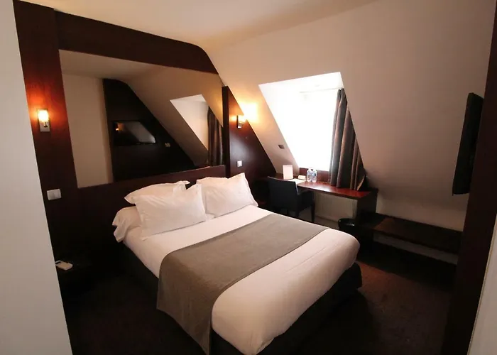 Des Tonneliers Otel Strazburg